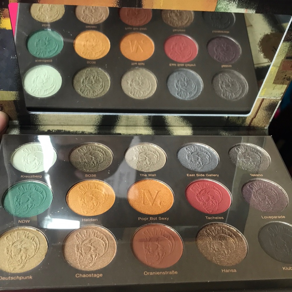 Eye shadow
